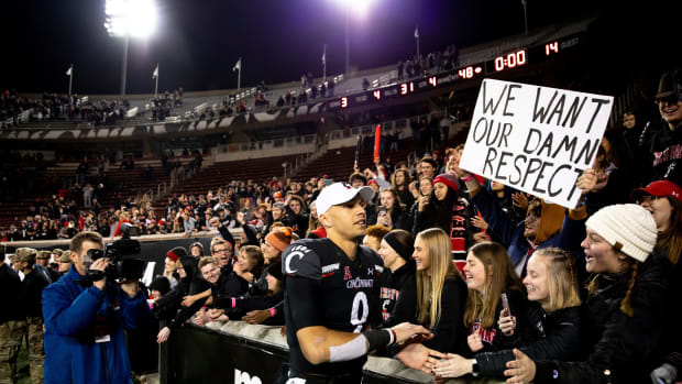 Desmond Ridder, Cincinnati Bearcats